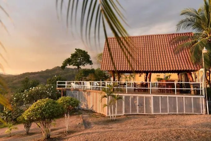 Bed & Breakfast Sunset Puerto Carrillo